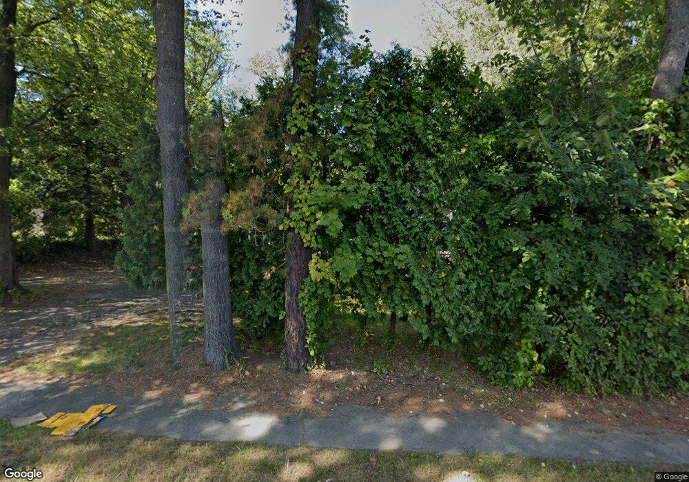 641 West St, Amherst, MA 01002 - photo 1