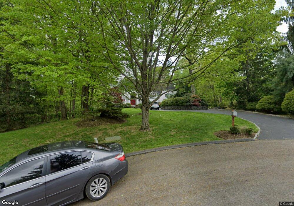 11 Tanglewood Cir, Briarcliff Manor, NY 10510 - photo 1