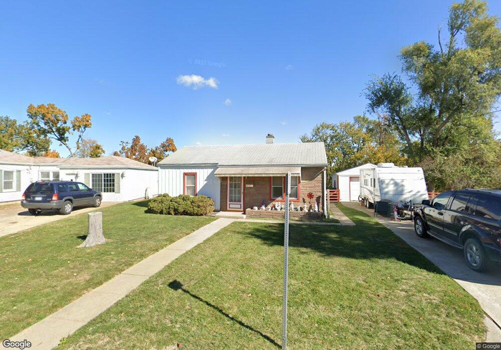 606 W 14th St N, Newton, IA 50208 - photo 1