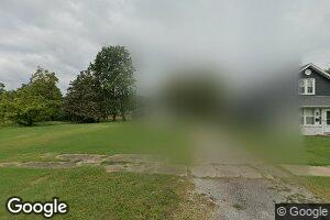 413 S Pine St, Zeigler, IL 62999