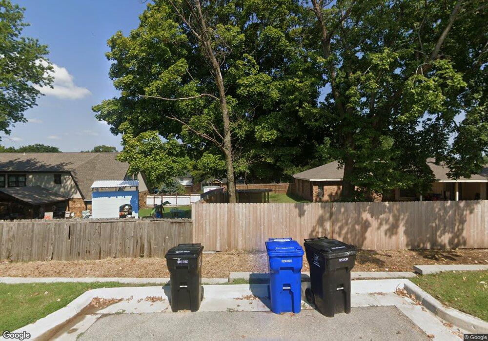 2421 W Imperial Ct, Broken Arrow, OK 74011 - photo 1