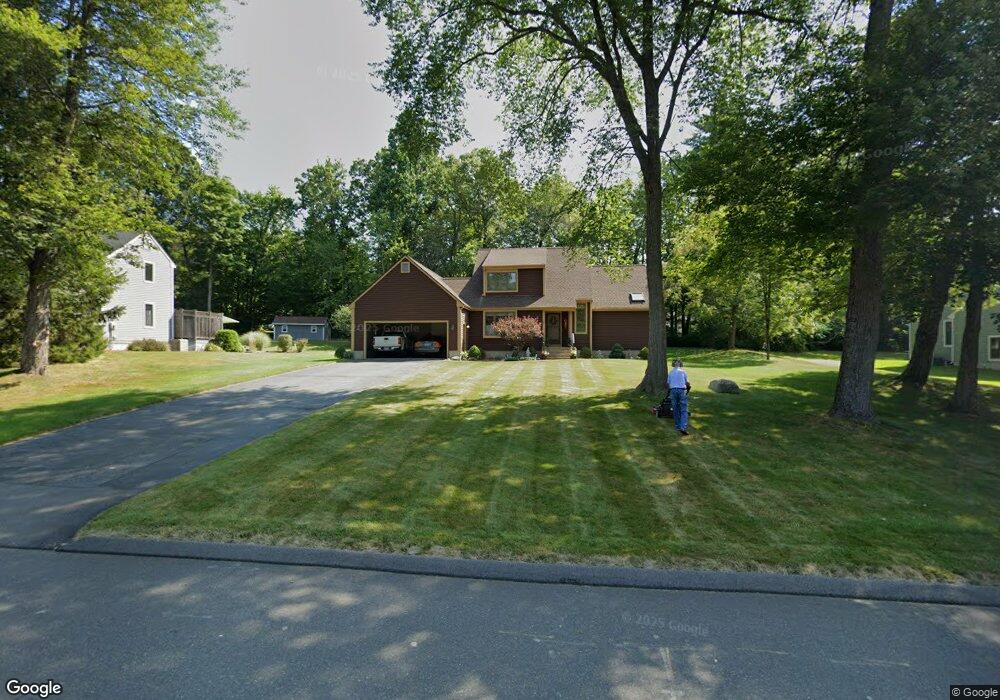 3 Larchwood W, Unionville, CT 06085 - photo 1