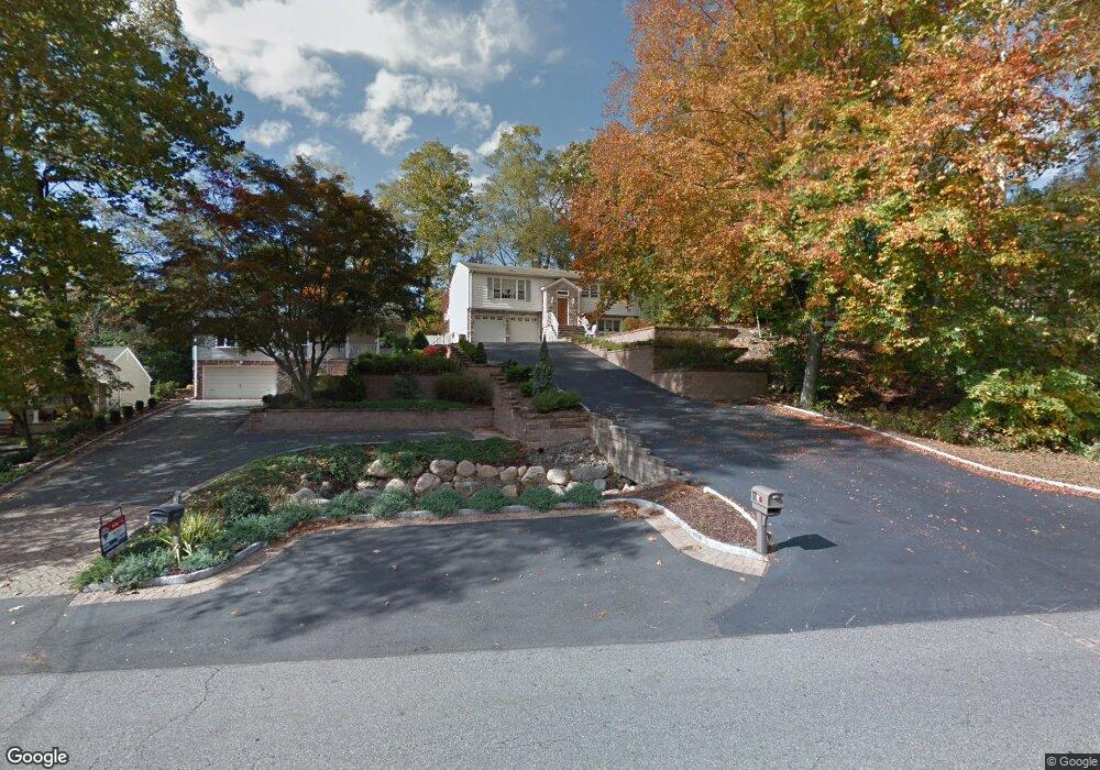 11 Hiawatha Blvd, Oakland, NJ 07436 - photo 1