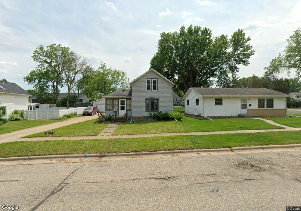 667 W 4th St, Zumbrota, MN 55992 - photo 1