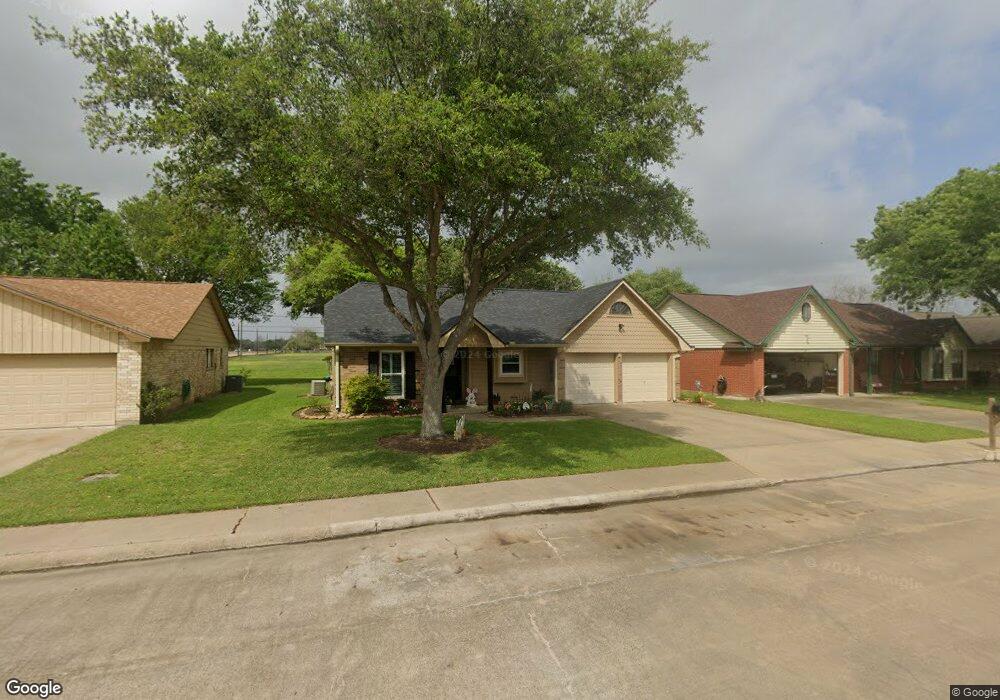 1820 Leissner St, Bay City, TX 77414 - photo 1