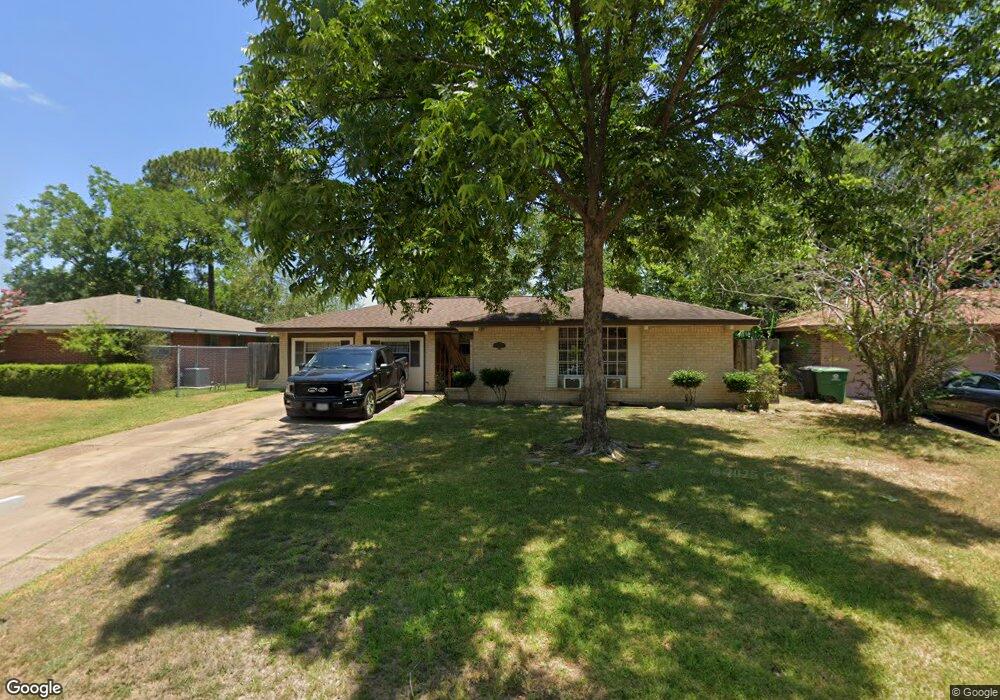1470 Cool Spring Dr, Houston, TX 77088 - photo 1