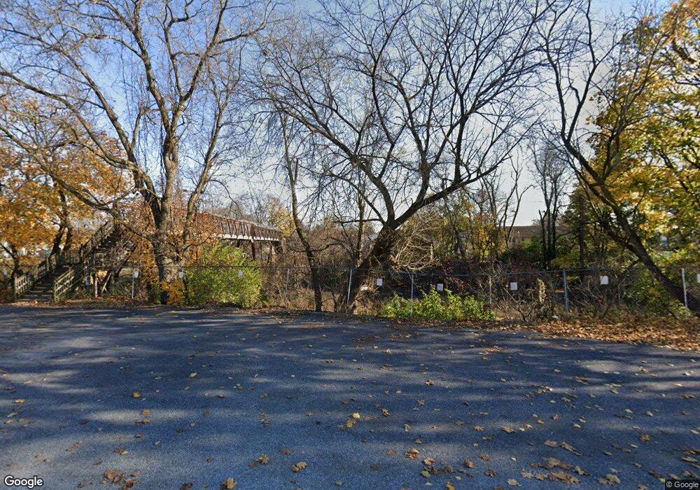 680 Willow Ave, Lemoyne, PA 17043 - photo 1