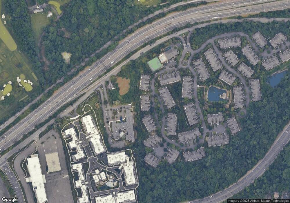 41 Kensington Cir, Manhasset, NY 11030 - photo 1