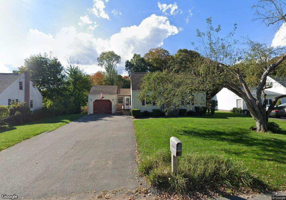 33 Maple Ridge Dr, Somers, CT 06071 - photo 1