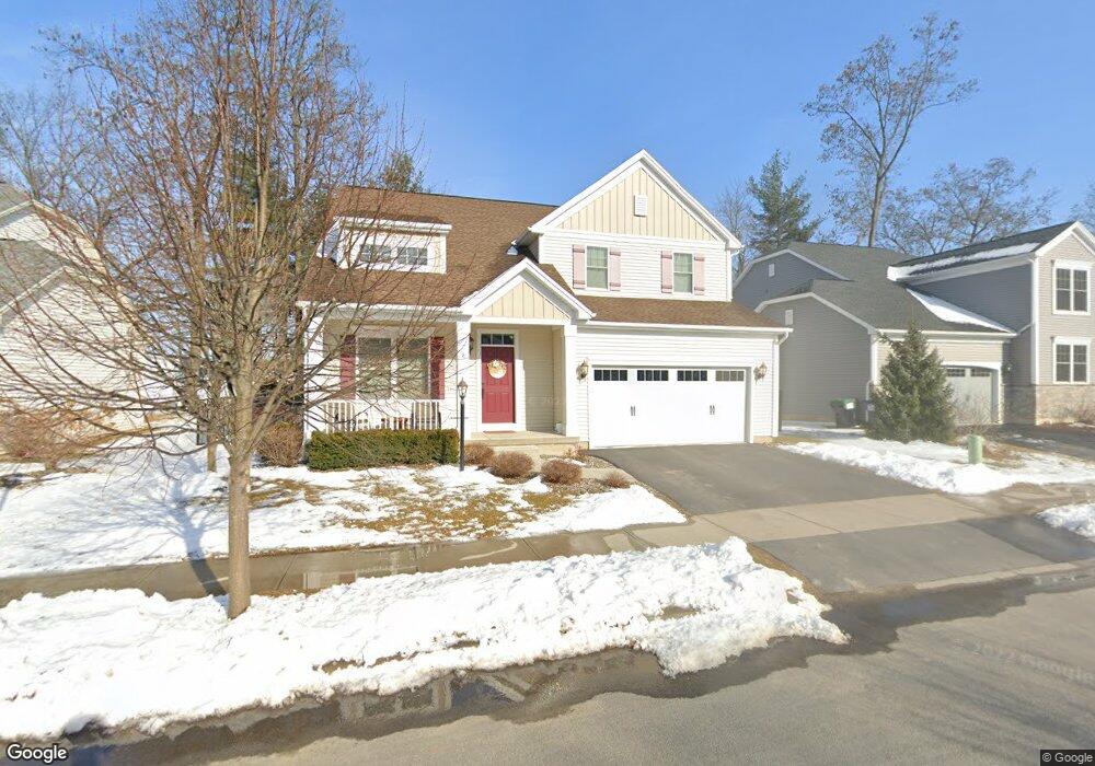 8 Maria La, Saratoga Springs, NY 12866 - photo 1