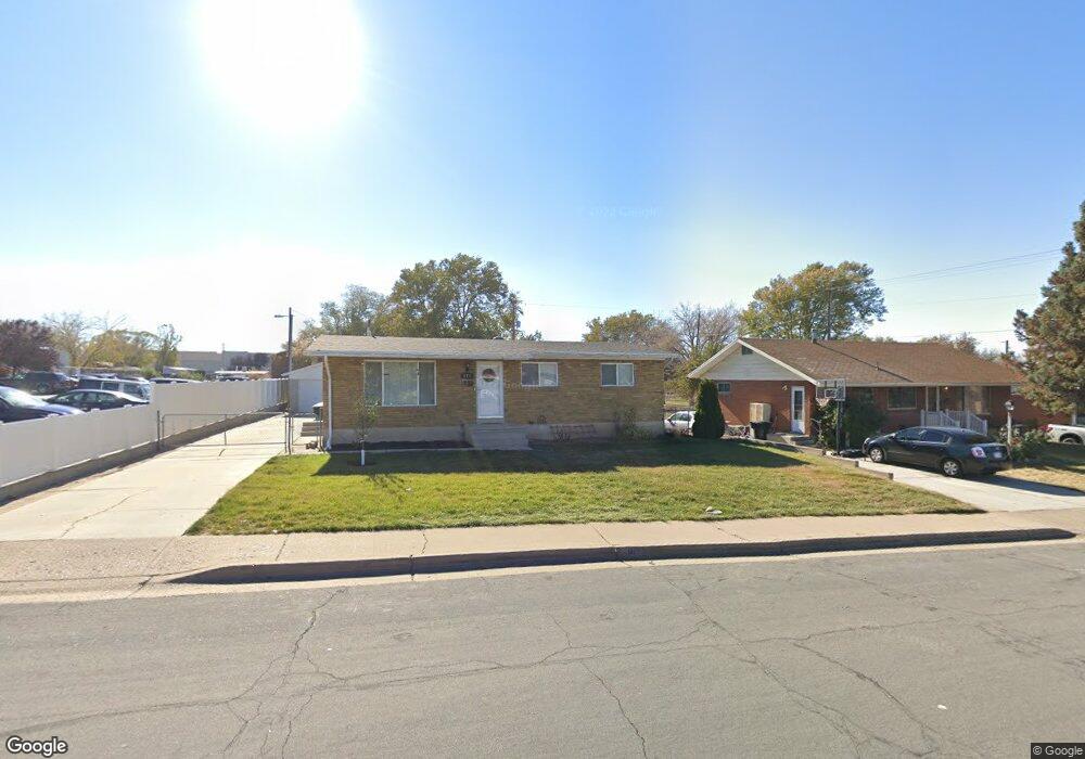 171 W 2525 N, Clearfield, UT 84015 - photo 1