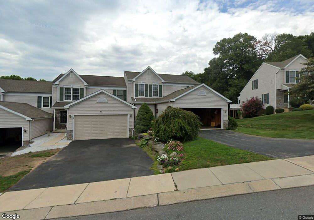 26 Creekside Dr, Millersville, PA 17551 - photo 1