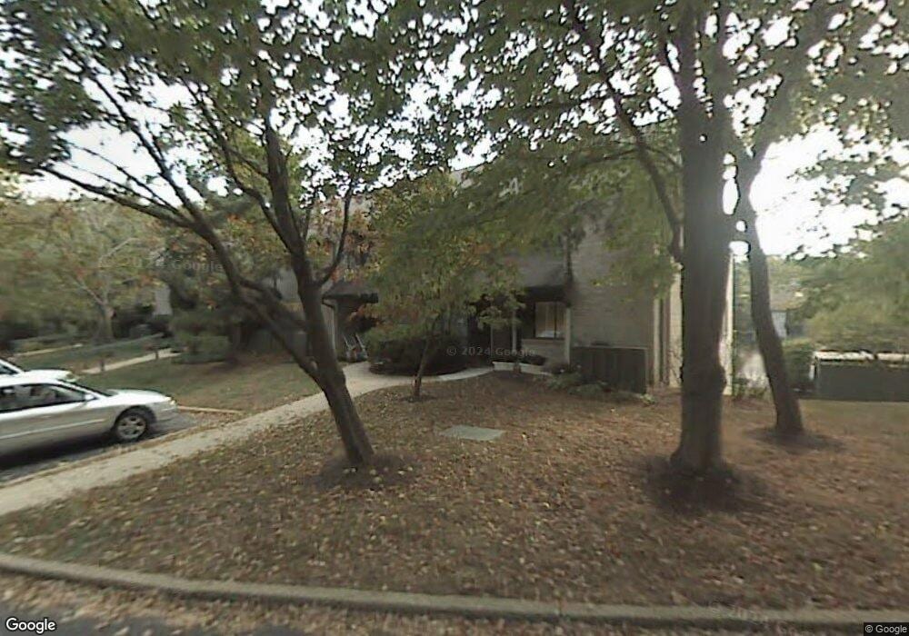 511 Foxwood Ln, Paoli, PA 19301 - photo 1