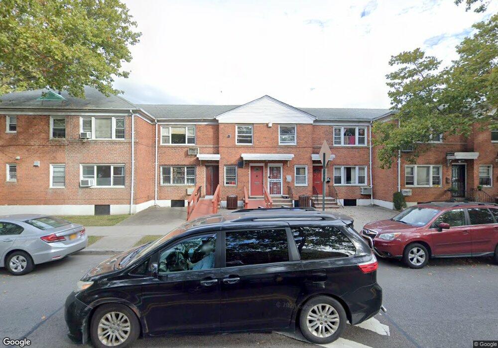 138-07 68th Dr, Flushing, NY 11367 - photo 1