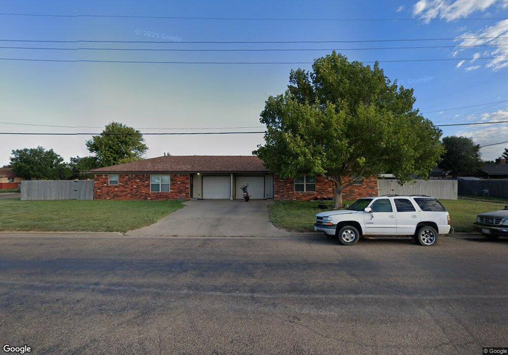 900 E 14th St unit 902, Dumas, TX 79029 - photo 1