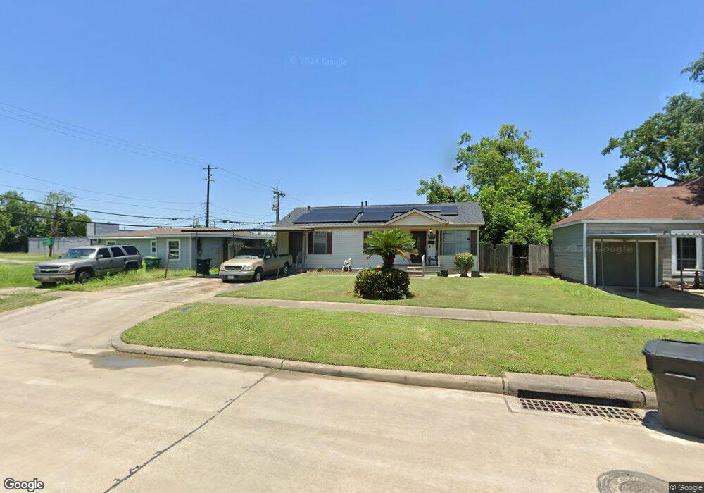 4503 Willowbrook Blvd, Houston, TX 77021 - photo 1