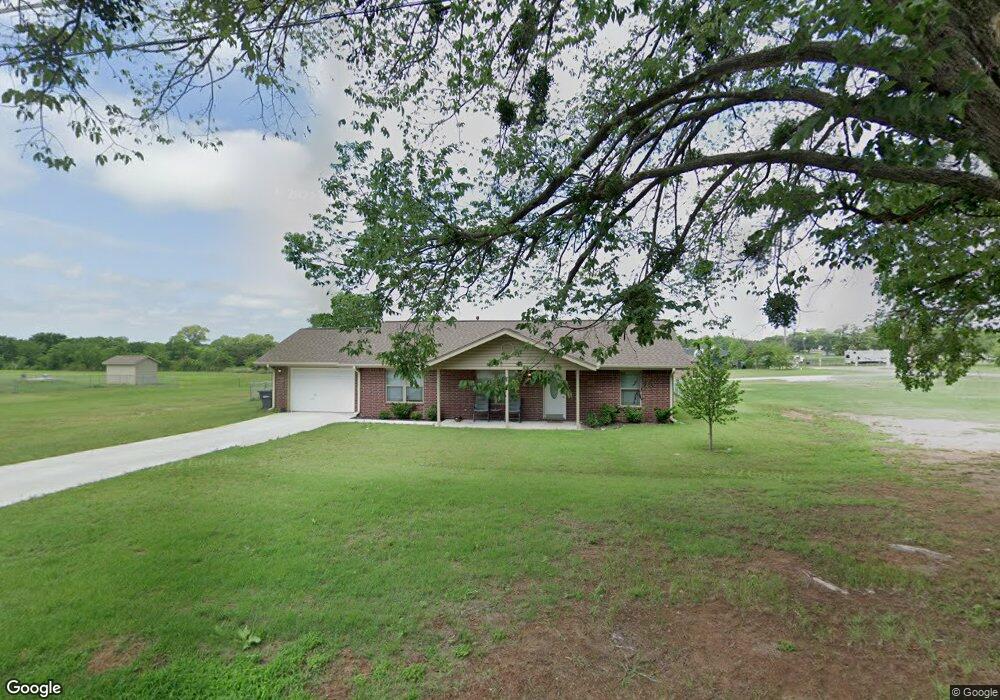 909 W Springdale Loop, Ardmore, OK 73401 - photo 1