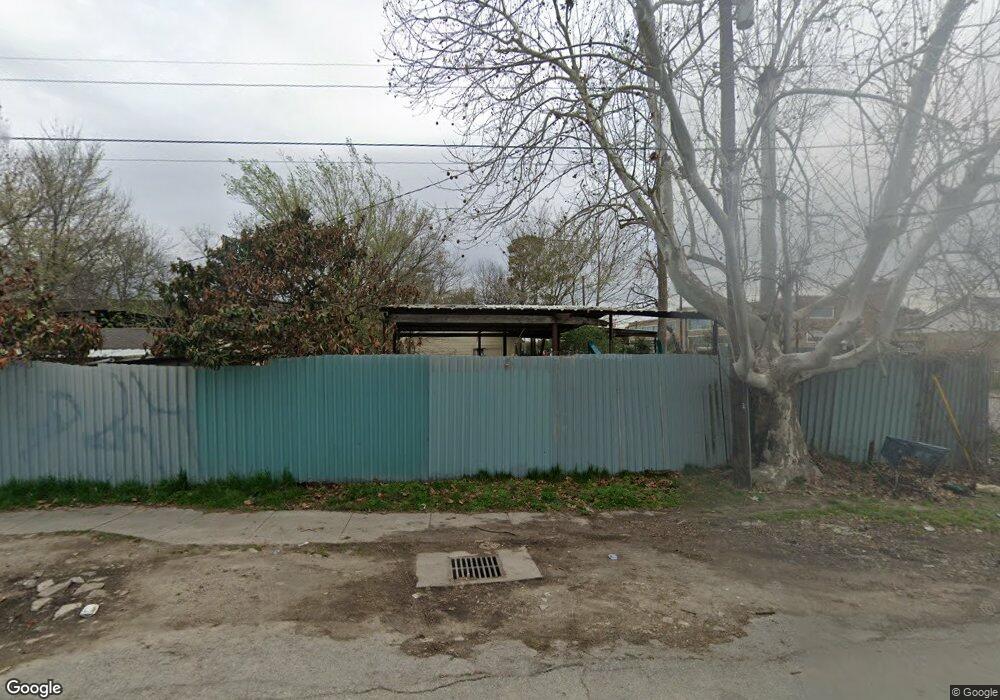 8331 Roswell St, Houston, TX 77022 - photo 1