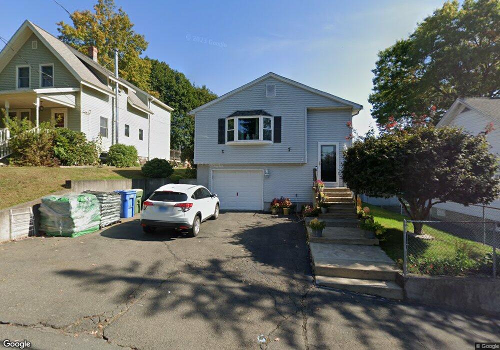 31 Peach St, Waterbury, CT 06708 - photo 1
