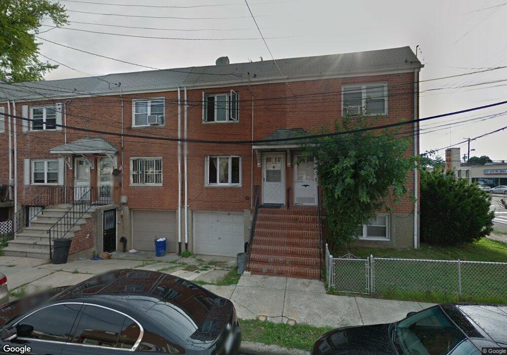 9335 239th St, Bellerose, NY 11426 - photo 1