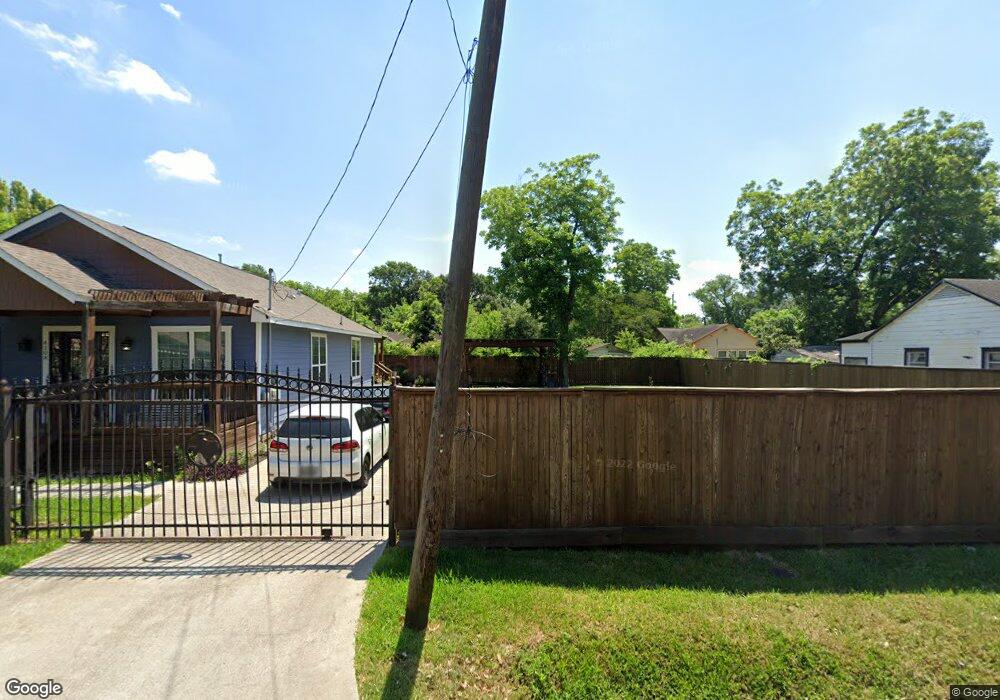 4106 Sayers St, Houston, TX 77026 - photo 1