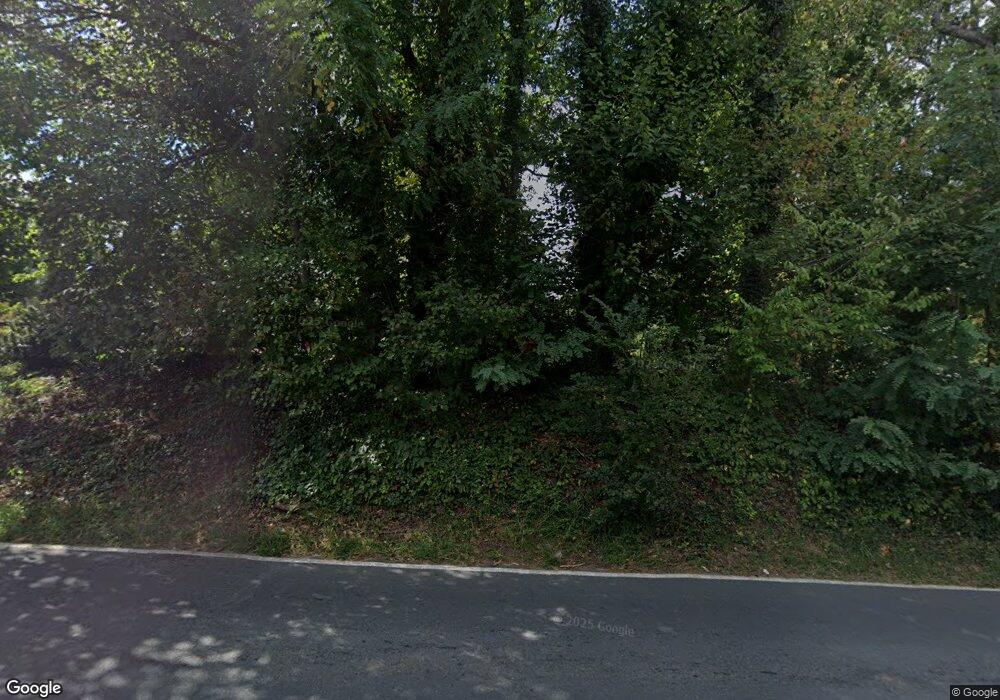 2122 Great Falls St, Falls Church, VA 22043 - photo 1