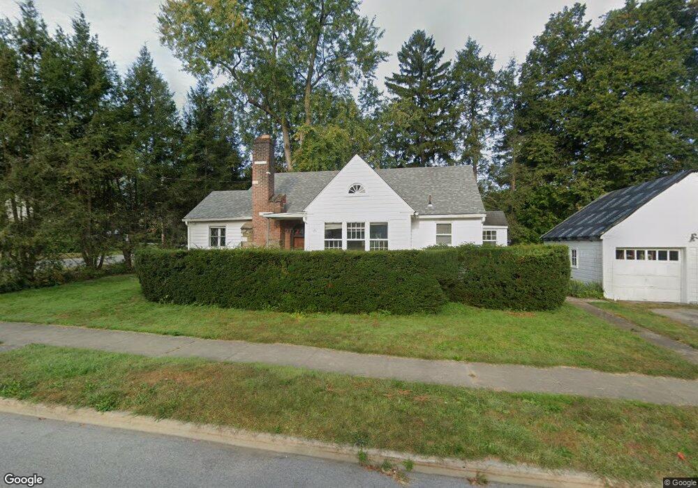 21 Lown Ct, Poughkeepsie, NY 12603 - photo 1