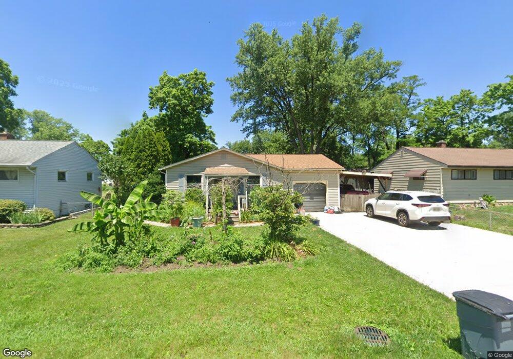 2196 Melrose Ave, Columbus, OH 43224 - photo 1