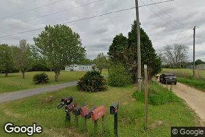 632 Stage Coach Rd, Pelham, GA 31779