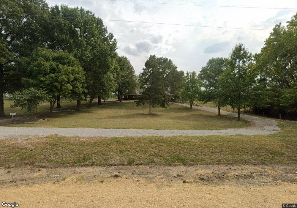 22945 W 199th St, Spring Hill, KS 66083 - photo 1