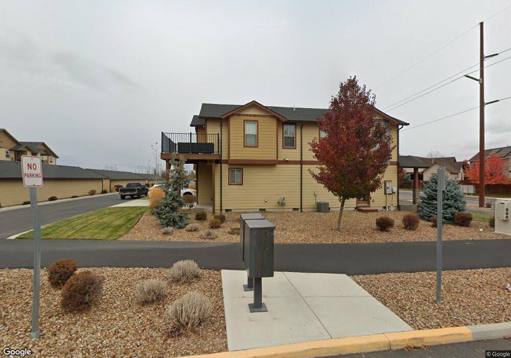 1281 SW 35th St, Redmond, OR 97756 - photo 1