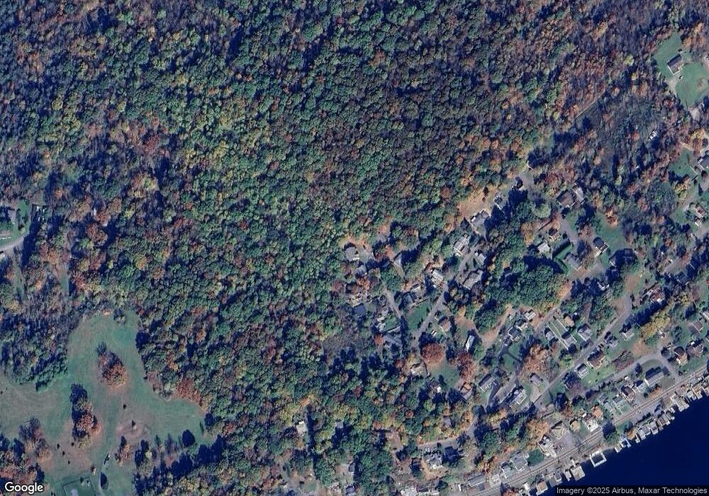 30 Spruce St, Harveys Lake, PA 18618 - photo 1