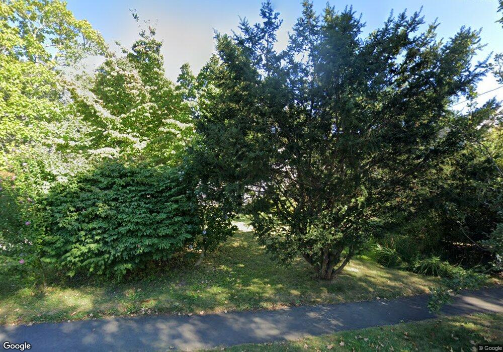 82 King St, Falmouth, MA 02540 - photo 1