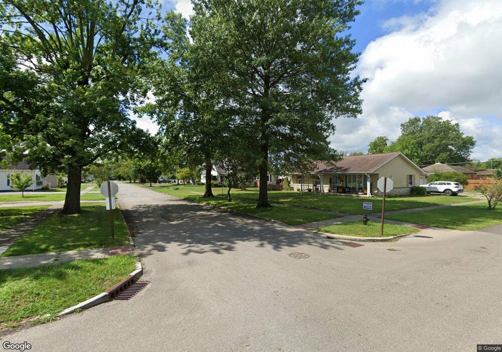 450 NE 9th St, Linton, IN 47441 - photo 1