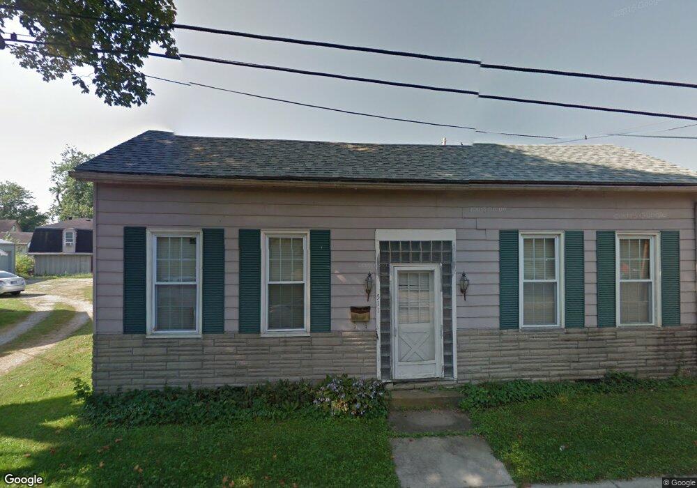 511 W Main St, Newburgh, IN 47630 - photo 1
