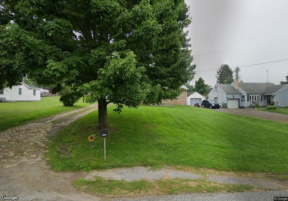 16022 Vale St, East Liverpool, OH 43920 - photo 1