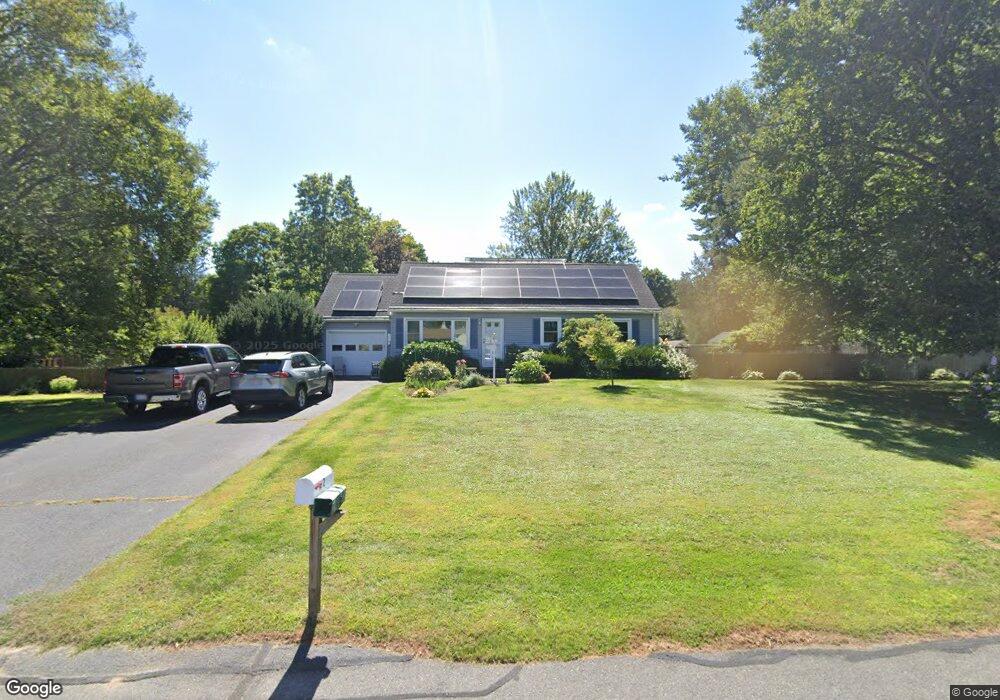 2 Kimberly Ln, Hadley, MA 01035 - photo 1