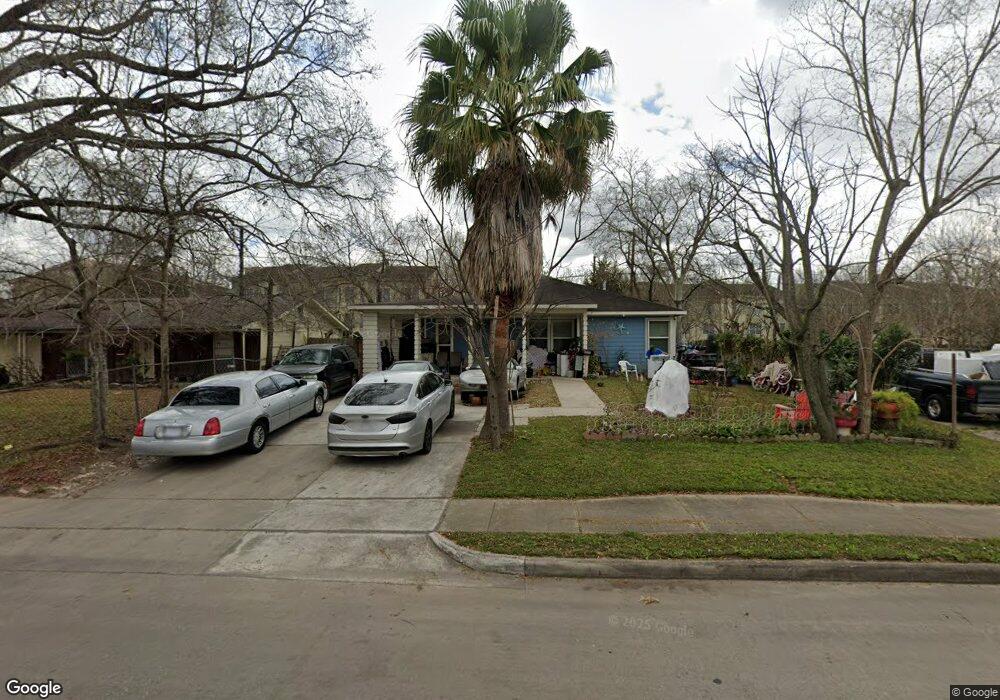 6023 Beekman Rd, Houston, TX 77021 - photo 1