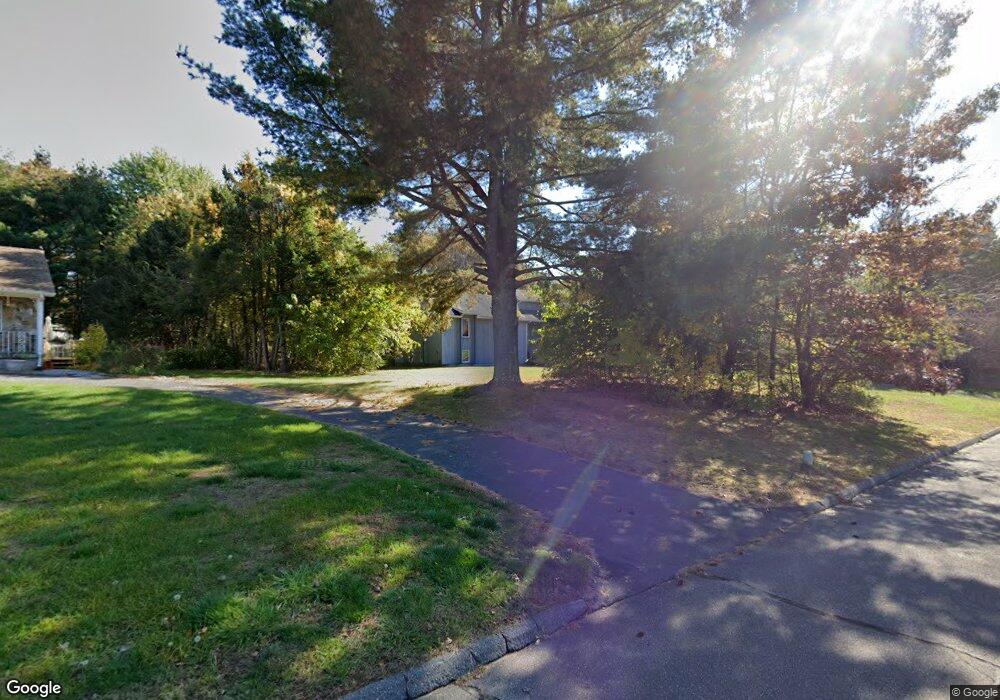 18 Meadowlark Dr, Windsor, CT 06095 - photo 1