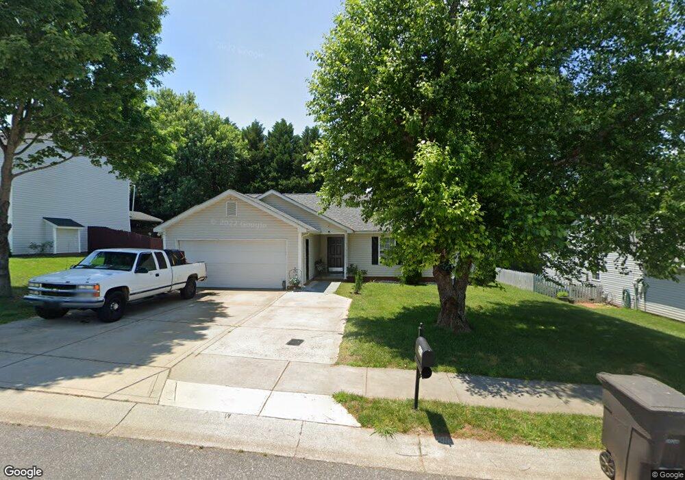 931 Ashland Ave, Statesville, NC 28677 - photo 1