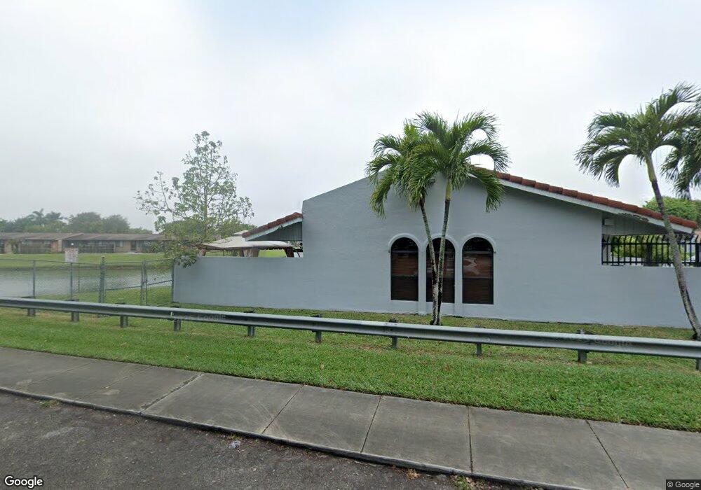 8388 SW 152nd Ave unit 275, Miami, FL 33193 - photo 1