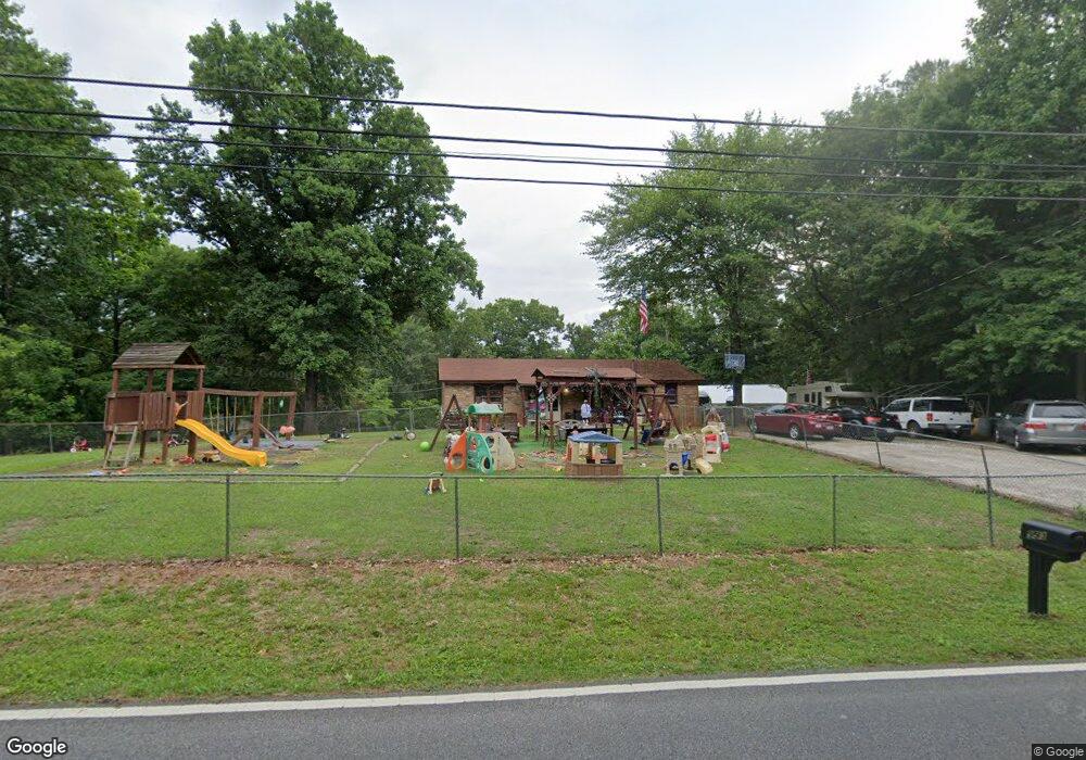 993 Pinecrest Rd, Canton, GA 30115 - photo 1