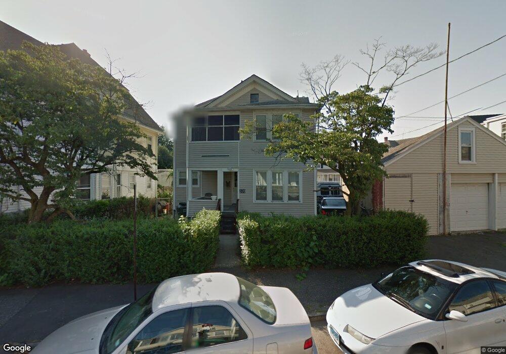 370 Huntington Rd, Bridgeport, CT 06608 - photo 1