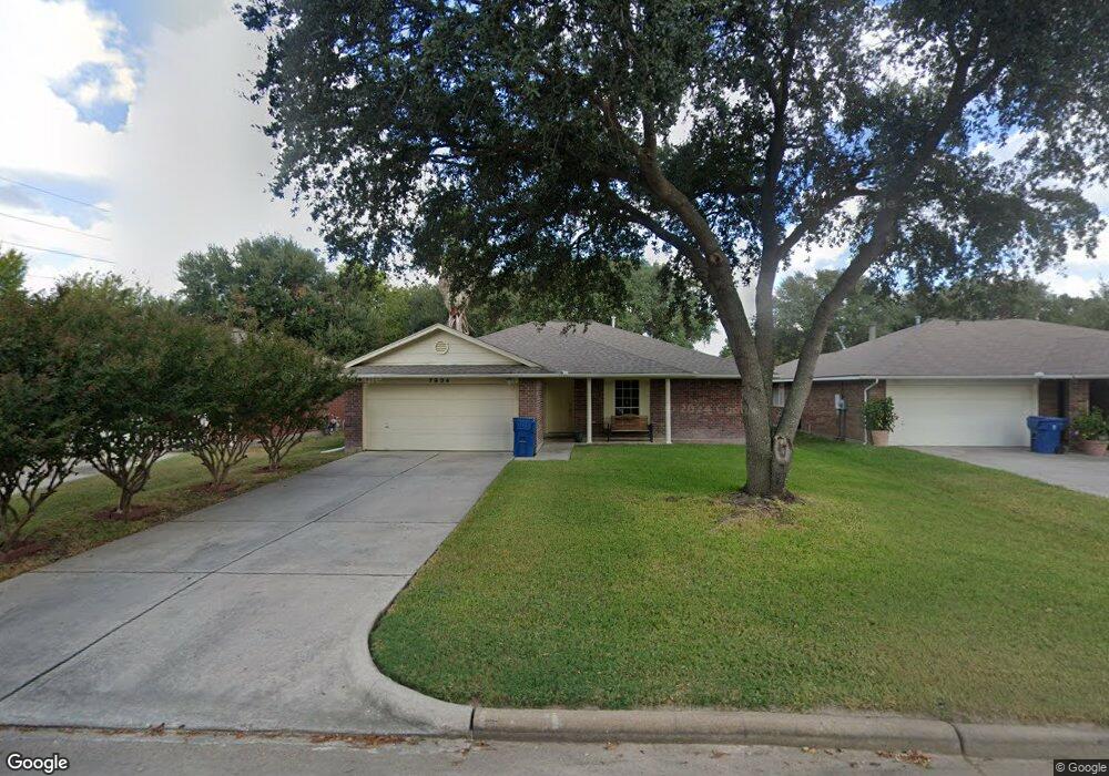 7934 Log Hollow Dr, Houston, TX 77040 - photo 1