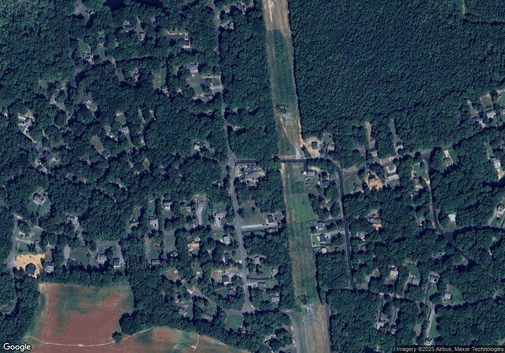 618 Wright Dr, Ruther Glen, VA 22546 - photo 1