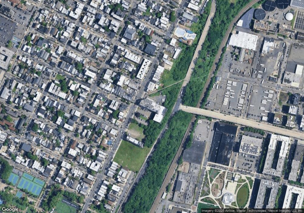 600 Palisade Ave unit 307, Union City, NJ 07087 - photo 1