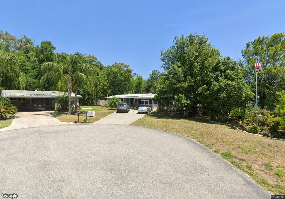 5836 Navaho Ct, Zephyrhills, FL 33542 - photo 1