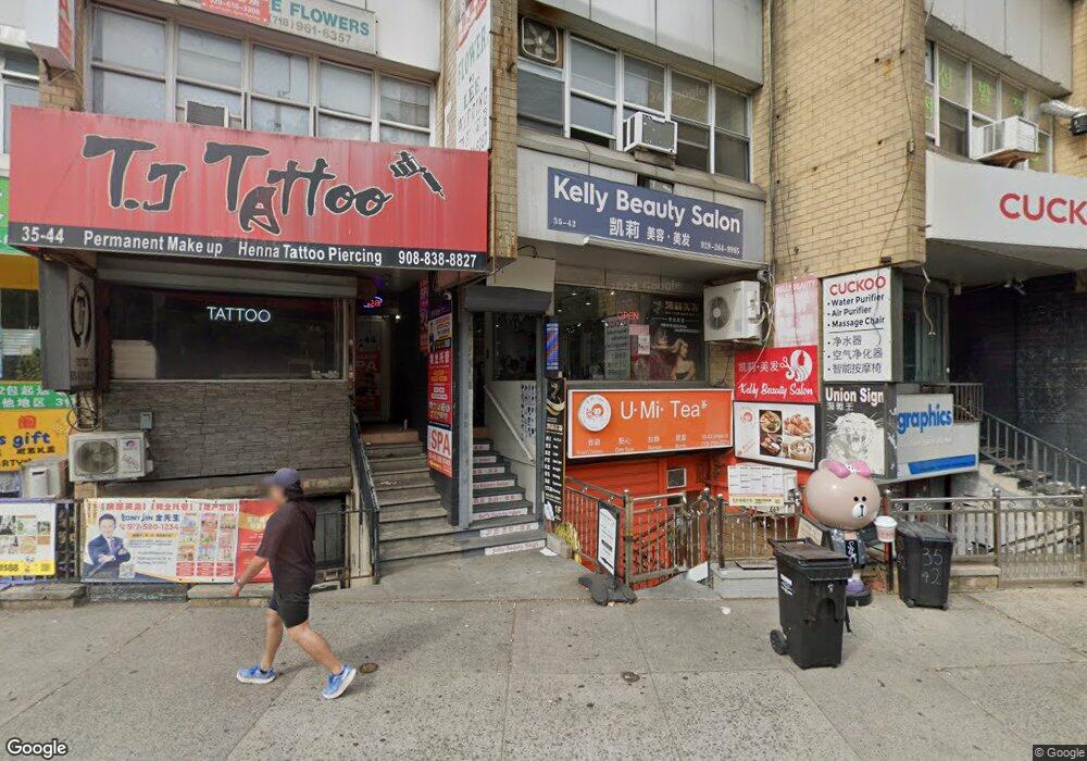 3542 Union St unit 2F, Flushing, NY 11354 - photo 1