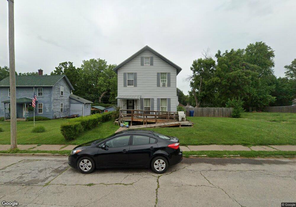 1126 E 13th St, Davenport, IA 52803 - photo 1