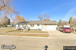 102 4th Ave NW, Crosby, ND 58730